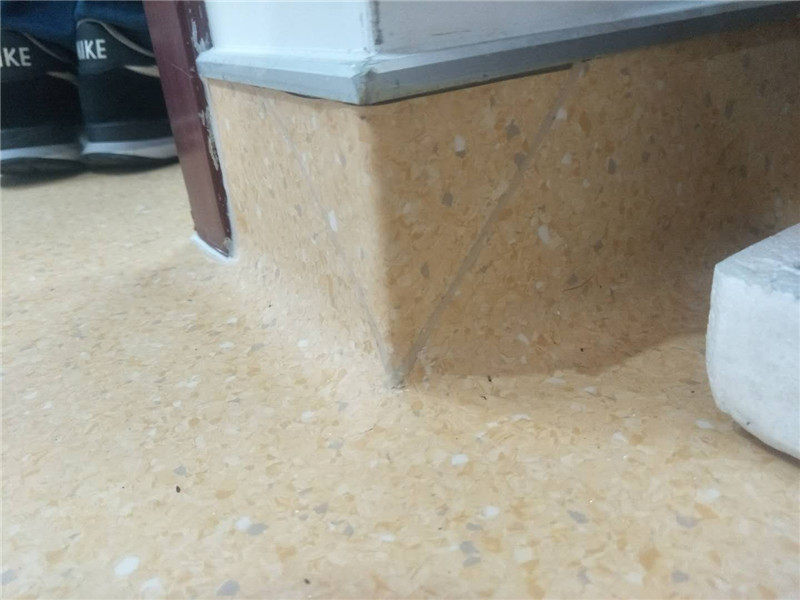 pvc地板包工包料都含那些辅料